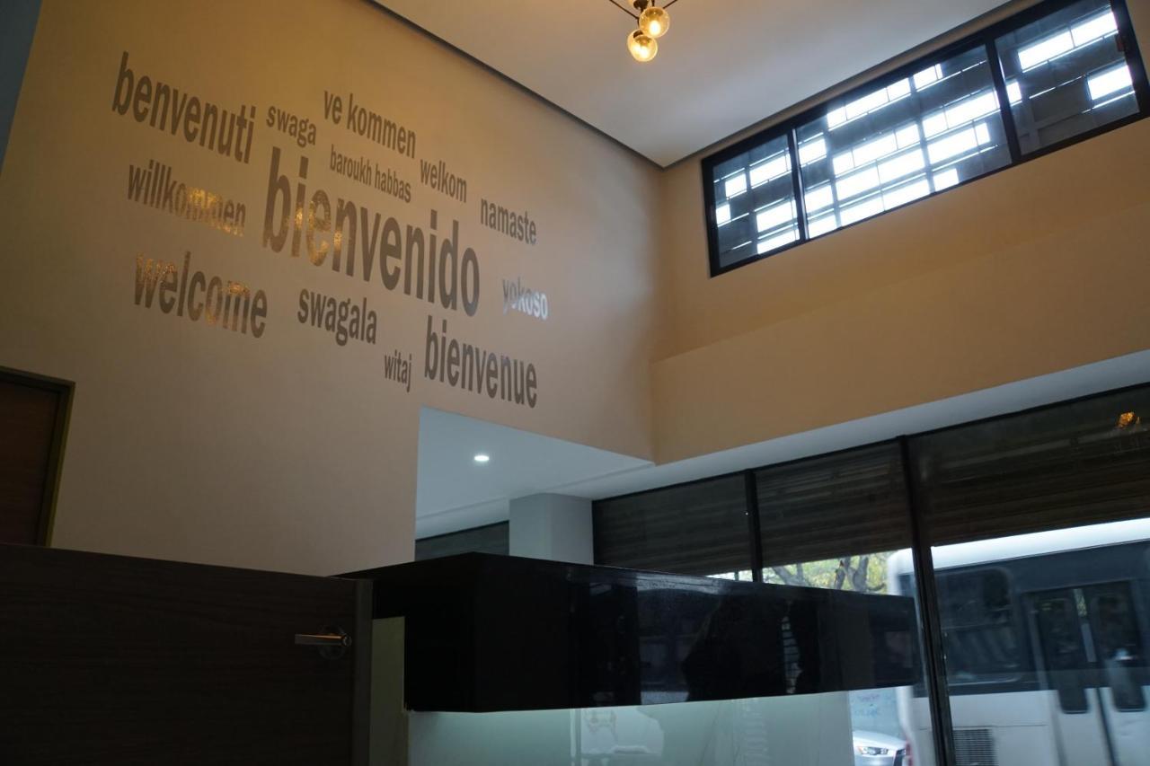 Hotel Hc Express Monterrey Zewnętrze zdjęcie