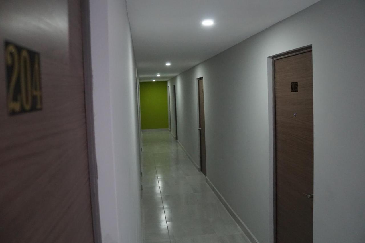 Hotel Hc Express Monterrey Zewnętrze zdjęcie